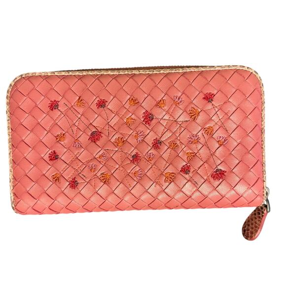 Bottega Veneta Floral Embroidered Intrecciato Leather Zip Around Wallet in Pink - Picture 3 of 16